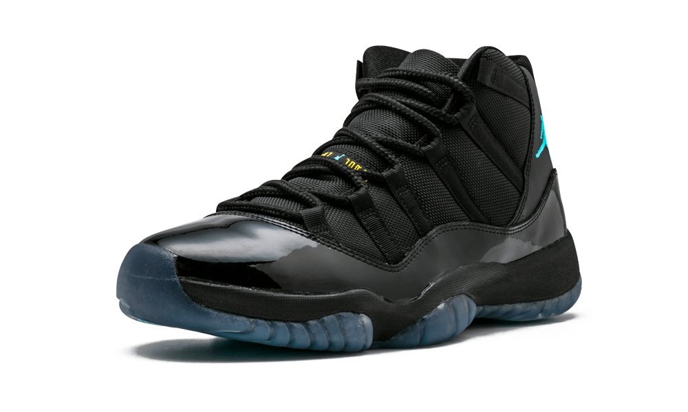 J11 BLACK