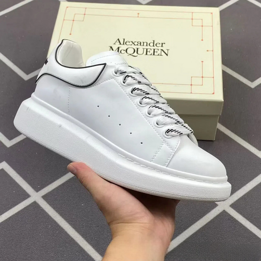 MQ WHITE BLACK