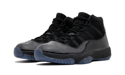 J11 TOTAL BLACK