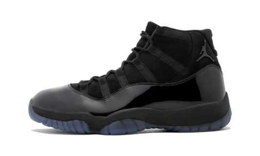 J11 TOTAL BLACK