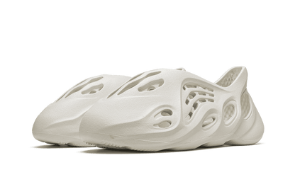 FOAM WHITE
